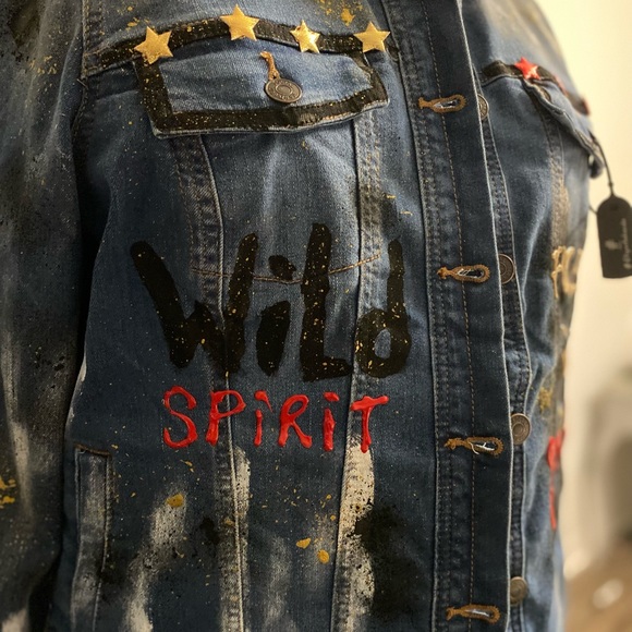 Focus Jacket - Picture 1 of 7